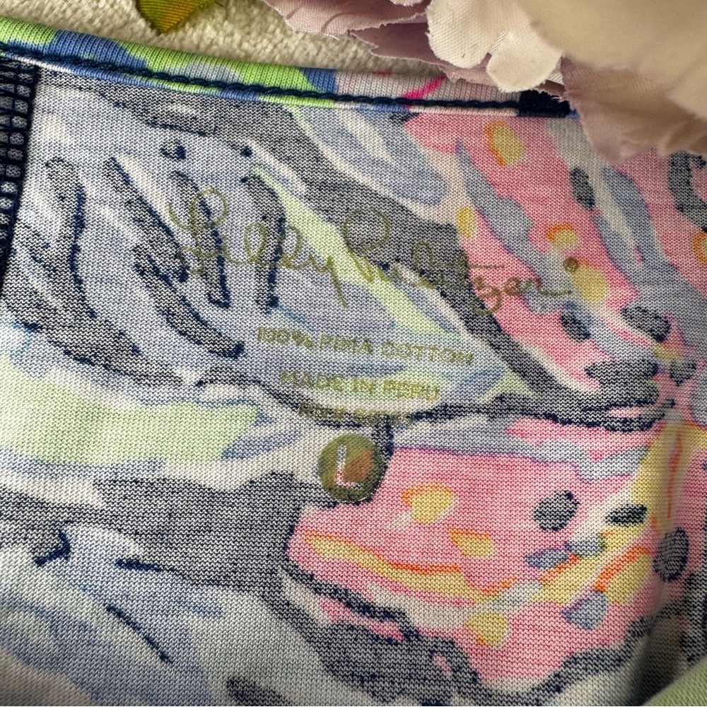 SOLD Lilly Pulitzer Short Sleeve Marlowe Dress - Picture 14 of 14